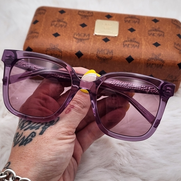 MCM authetic 52MM SIMPLE LOGO SUNGLASSES IN PURPLE new with tags - Picture 12 of 16